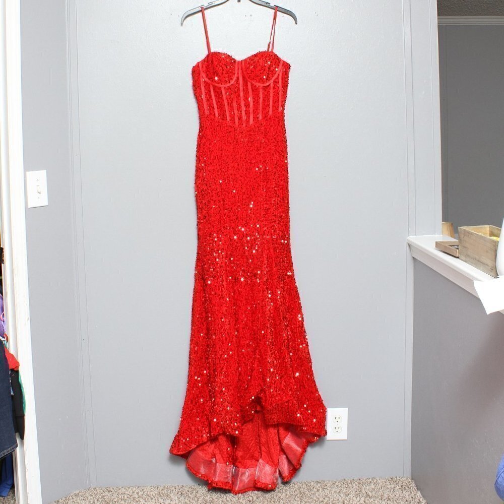 Lavetir NWT red sequin formal prom wedding Valentine’s Day date dress